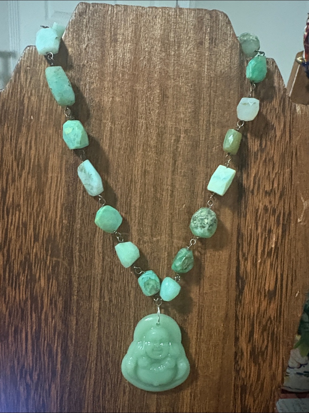 handmade green stone Buddha neck lace 8โ